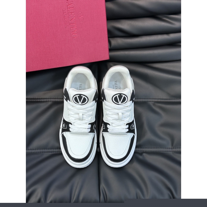 Valentino Sneakers